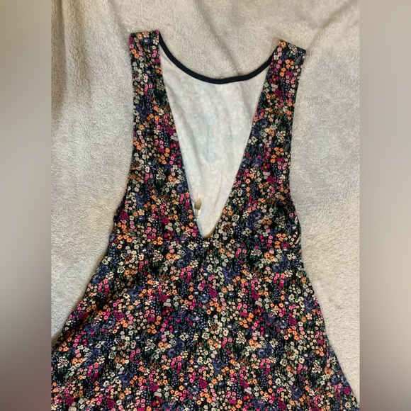 floral forever21 dress - Picture 4 of 5